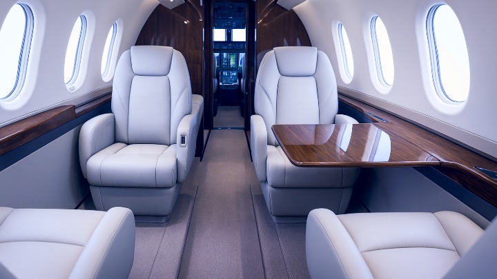 Gulfstream G280 Jet Interior